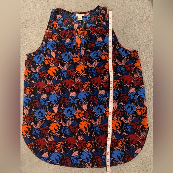 J. Crew Sleeveless Floral Blouse Size 4 - Picture 9 of 9